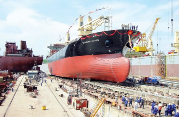 Tại sao Mỹ đưa ngành đóng tàu Trung Quốc vào tầm ngắm ?