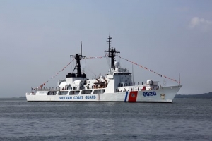 Mỹ giao tàu tuần duyên, Bắc Kinh ăn hiếp, rau Trung Quốc ở Phú Lâm
