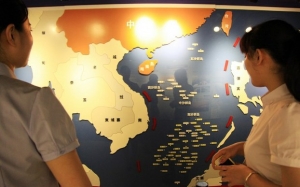 Biển Đông : quan hệ Hoa Kỳ - Trung Quốc, tàu Pháp tuần tra, Malaysia đề nghị