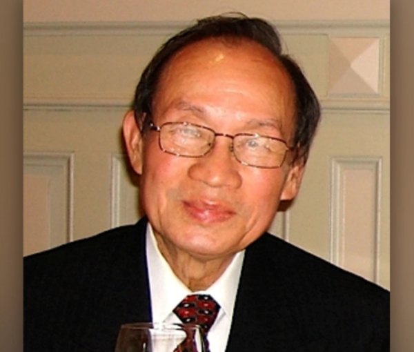 Lê Văn, biên tập viên kỳ cựu của VOA, qua đời ở tuổi 84