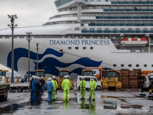 Nhật Bản chật vật với Coronavirus trên du thuyền Diamond Princess