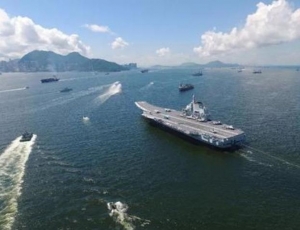 Hải quân Trung Quốc ra quân ồ ạt trên Biển Đông