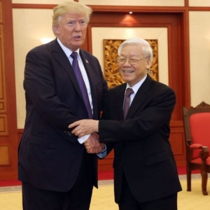 ‘Việt Nam cải cách’ : Trọng có dụ được Trump ?