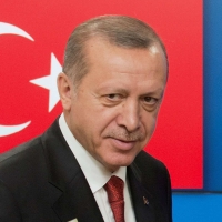 Điểm báo Pháp - Erdogan : Trùm bắt bí quốc tế