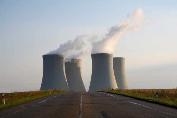 Điểm báo Pháp – Pháp vẫn cần đến năng lượng hạt nhân