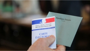 Điểm báo Pháp - Không khí  &quot;uể oải&quot;  đầu mùa tranh cử tổng thống Pháp
