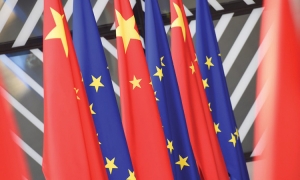 Điểm báo Pháp - Đông Âu lạnh nhạt với Trung Quốc