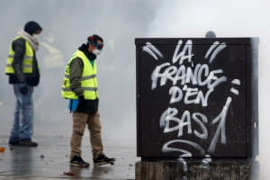 Điểm báo Pháp - Tổng thống Pháp trả lời phẫn nộ của dân