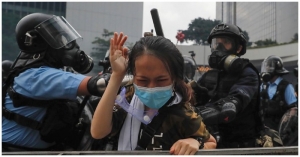Hồng Kông : Cuộc đối đầu bước vào giai đoạn cứng rắn