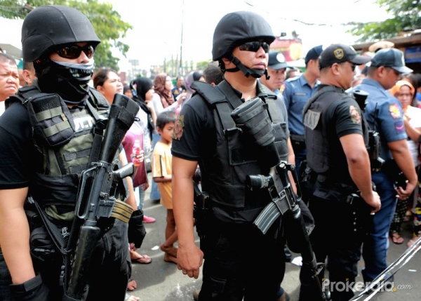 Thời sự Philippines : chống hải tặc, chống ma túy, quân đội muốn vào cuộc