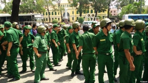 Lo sợ bị tố cáo, Hà Nội cấm nhân sự tổ chức nhân quyền quốc tế nhập cảnh