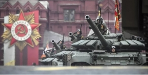 Việt Nam khó thoát mạn lưới mua bán vũ khí của Nga