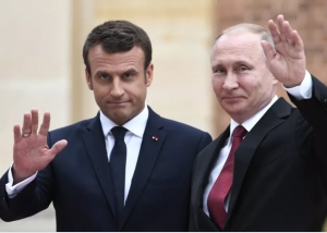 Điểm báo Pháp - Nước Pháp trong ván cờ Mỹ - Nga