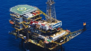 Repsol nhượng cổ phần ba lô dầu…