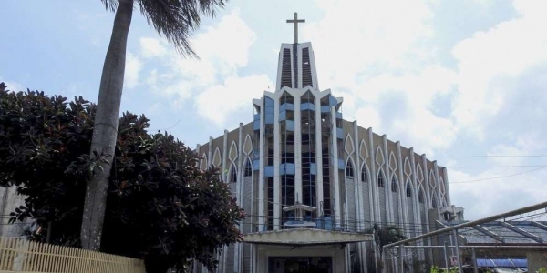 Philippines : khủng bố Hồi giáo tấn công người Công giáo
