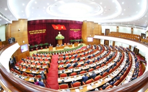 Văn kiện Đại hội 13 : Đảng cộng sản Việt Nam vẫn như gà mắc dây thun