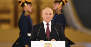 Kịch bản nào cho tương lai chế độ Putin ?