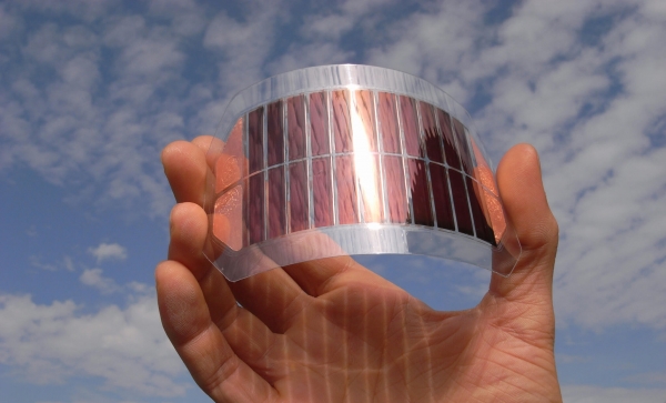 Pin mặt trời hữu cơ : Nguồn năng lượng &quot;xanh&quot; trong nhà tương lai ?