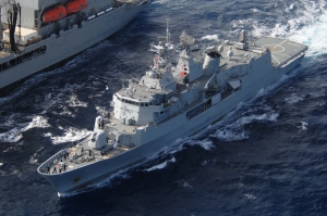 Trung Quốc cảnh báo tàu chiến Anh, tàu chiến New Zealand thăm Việt Nam
