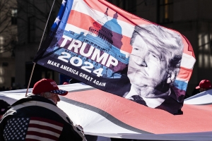 Điểm báo Pháp - Donald Trump, ứng cử viên tổng thống Mỹ 2024 ?