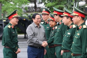 Phạm Minh Chính yêu cầu Viettel phát triển mạch bán dẫn
