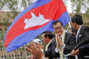 Việt Nam nên có quan hệ tốt với các đảng đối lập Campuchia