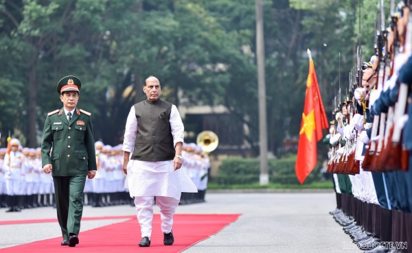 Việt Nam - Ấn Độ thắt chặt hợp tác quốc phòng