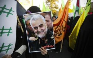 Lời qua tiếng lại giữa Mỹ và Iran về cái chết của tư lệnh Vệ binh Quds