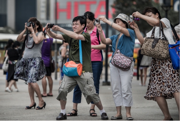 Thời sự Trung Quốc : du khách và người hưu trí