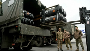 Viện trợ vũ khí hiện đại cho Ukraine : phải chấp nhận cái giá bị mất