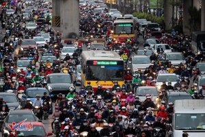 Vì sao Việt Nam sẽ mãi không có giao thông công cộng...