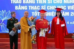Văn bằng Tiến sĩ ở Việt Nam có còn giá trị gì không ?