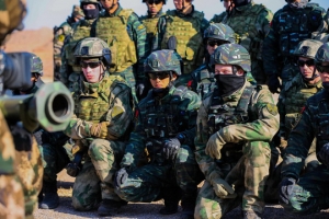 Mỹ-Trung : khủng hoảng trong quan hệ an ninh quốc phòng