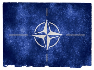 NATO còn có ích gì hay không ?