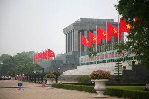 Tìm hiểu về chính trị Việt Nam trước Đại hội 13