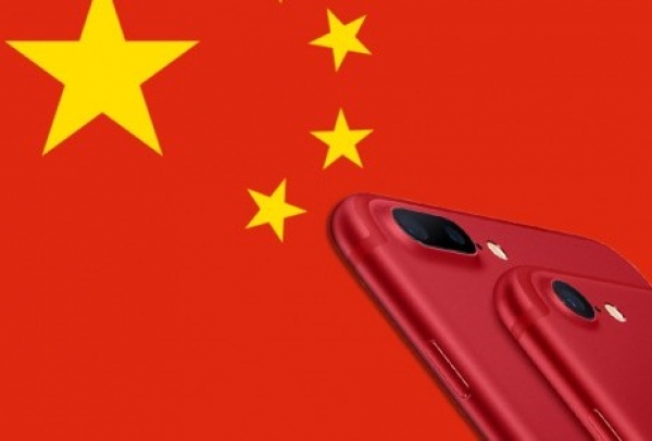 Vì sao iPhone đỏ của Apple không là &quot;Red&quot; ở Trung Quốc ?