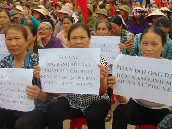 Nghệ An : Quỳnh Lưu xua dân đi đấu tố các linh mục bằng cách nào ?
