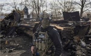 Cuộc chiến tại Ukraine : quân Nga bị đẩy ra khỏi Kharkov