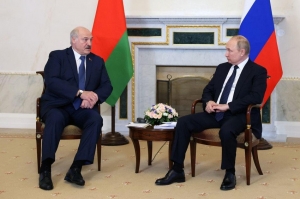 Cuộc chiến tại Ukraine : Belarus theo Nga nhảy vào cuộc