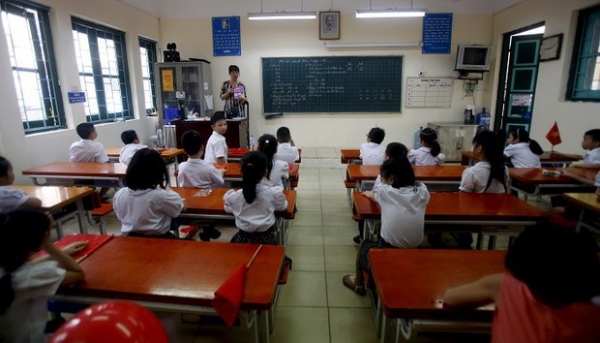 Giáo dục Việt Nam &quot;đáng lo ngại&quot; khi hàng loạt giáo viên bỏ việc !