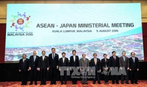 Biển Đông : ASEAN quan ngại, Nhật Bản và Malaysia hợp tác
