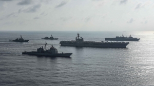 2019 : Hải quân phương Tây dồn về Biển Đông, Việt Nam được lợi gì ?