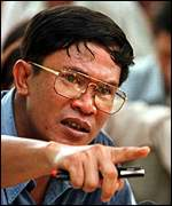 Tranh cãi công tội Hun Sen : Hồi sinh 1979 hay 10 năm đô hộ ?