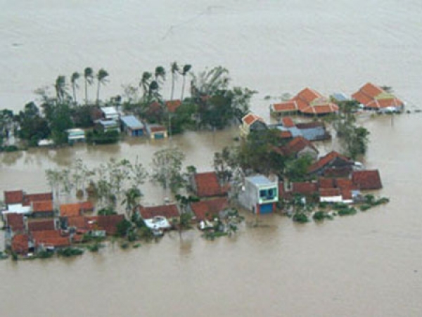 Lũ lụt miền Trung, bài ca muôn thuở