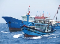 Tàu cá Việt Nam bị Trung Quốc tấn công ngoài khơi Hoàng Sa