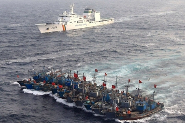 Đối đầu với Trung Quốc : Indonesia và Philippines có phản ứng khác nhau