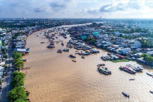 Đồng bằng sông Cửu Long thưa dân, sách giáo khoa có lỗi