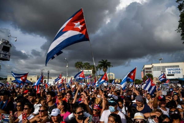Cuba – Chủ nghĩa cộng sản : sao Quả Tạ