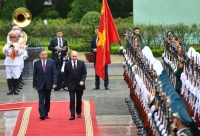 Putin đến Việt Nam : Ai là đại diện chính thức ra đón tiếp ?