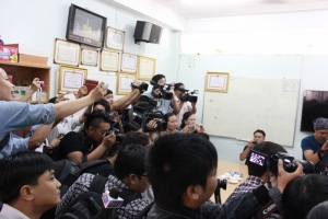 Thành phố Hồ Chí Minh bãi bỏ quy chế người phát ngôn…